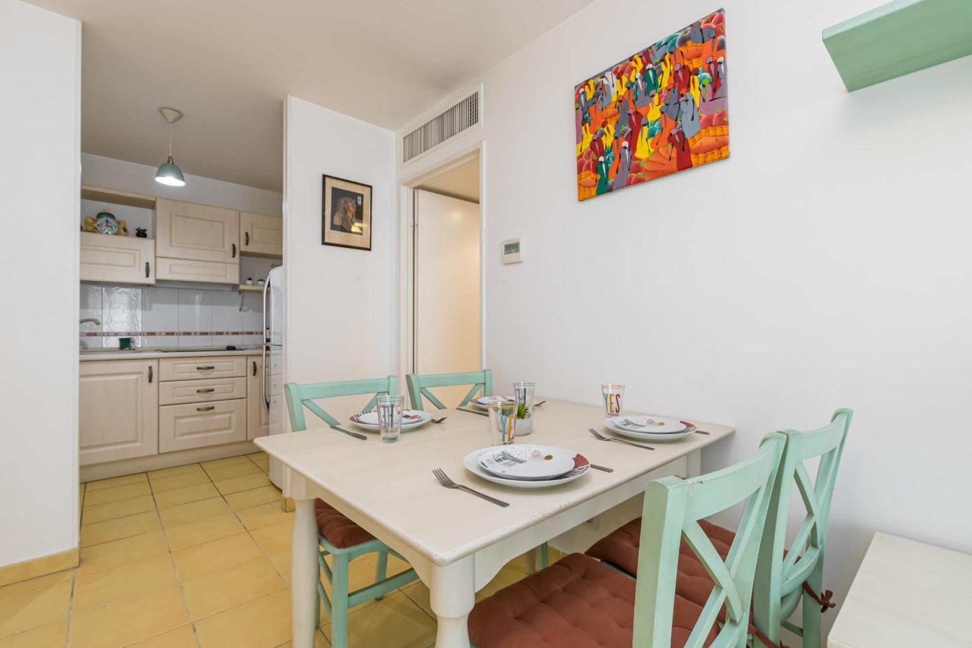 Nice 1 Bedroom Downtown Carre D'Or With Garage Екстериор снимка